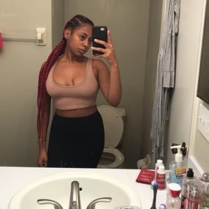 Fashion nova crop top